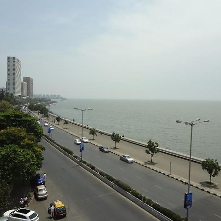 Sea Green South Hotel Mumbai  Buitenkant foto