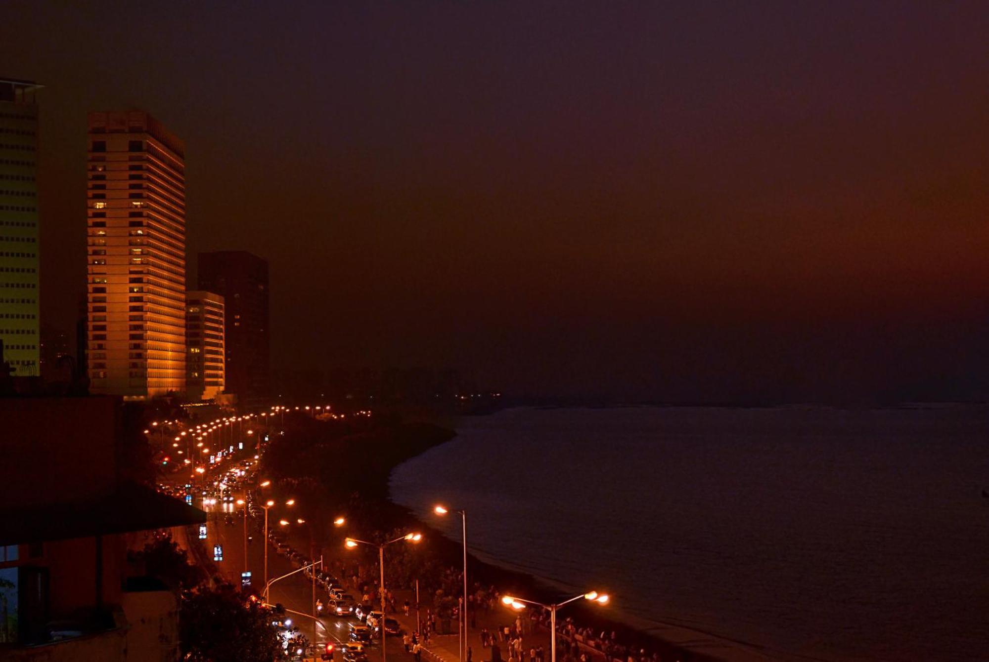 Sea Green South Hotel Mumbai  Buitenkant foto