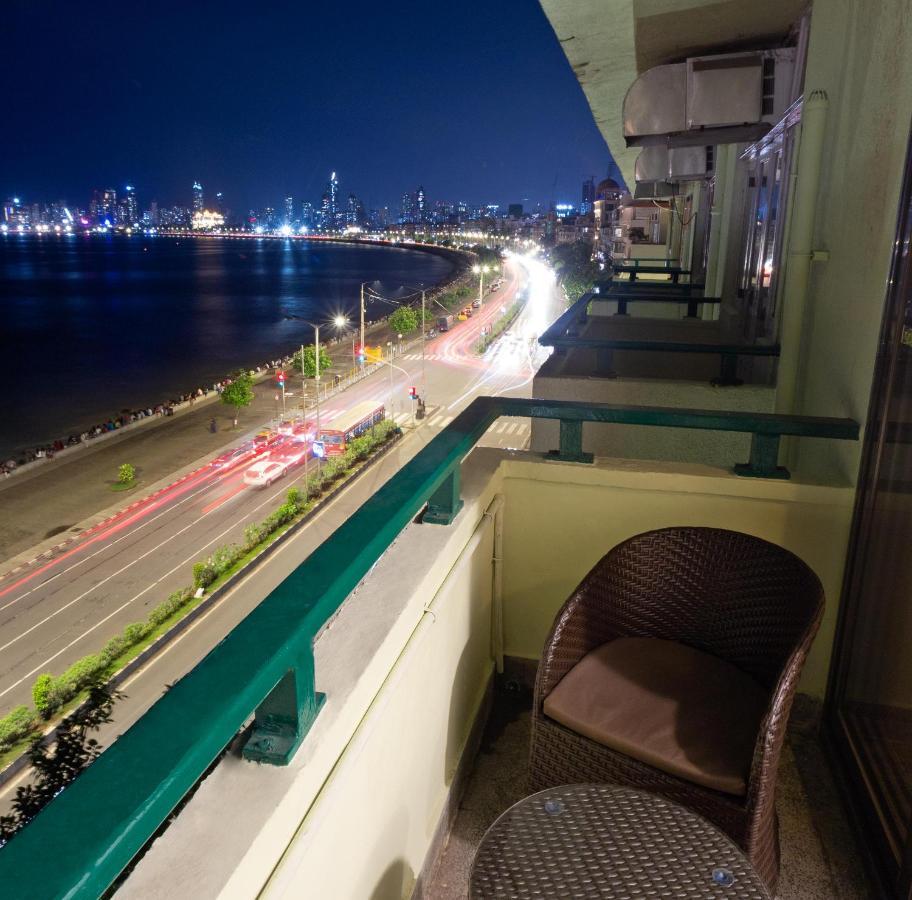 Sea Green South Hotel Mumbai  Buitenkant foto